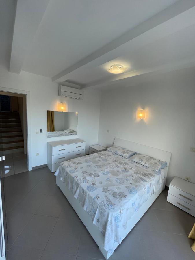 Villa Lina Premantura Kültér fotó