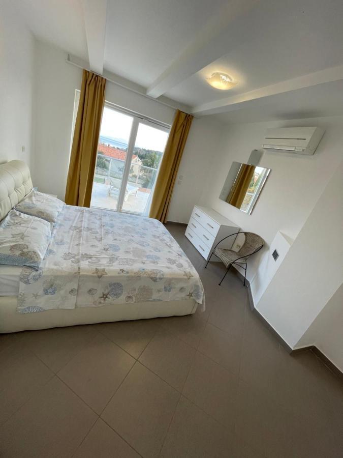 Villa Lina Premantura Kültér fotó